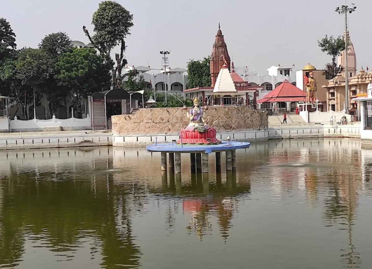 Raja Guest House -- Jalandhar Railway Station -- For Family, Couples, Travellers Buitenkant foto